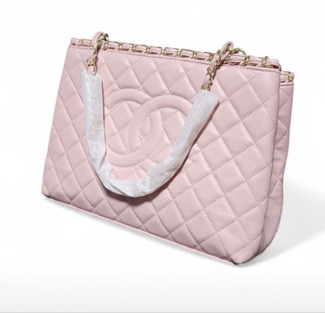 新品　CHANEL マトラッセ　ピンク　チェーン　ゴールド　ノベルティ 難有