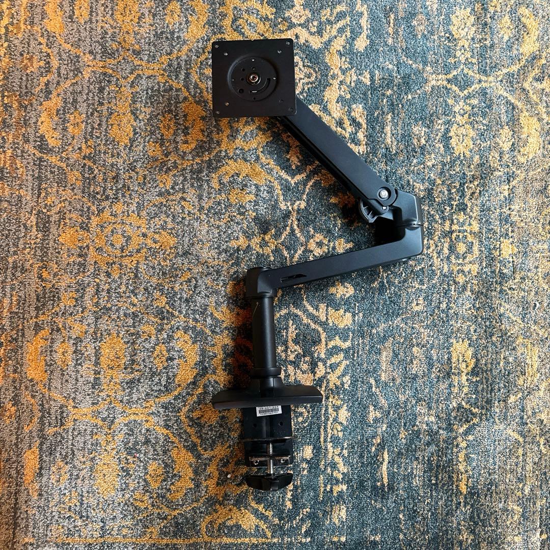 エルゴトロン　LXモニターアーム　デスクマウント　〜34インチ