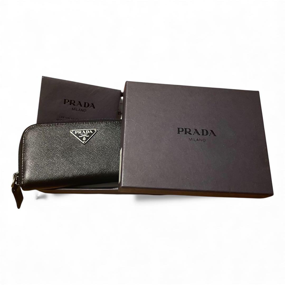 PRADA サフィアーノ キーケース 箱付