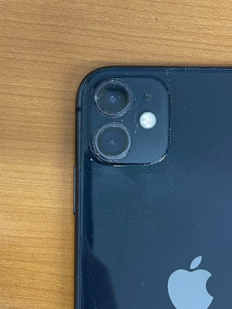 B*︎様 動作確認済み iPhone 11 64GB ID E4335