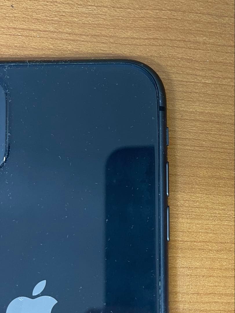 B*︎様 動作確認済み iPhone 11 64GB ID E4335
