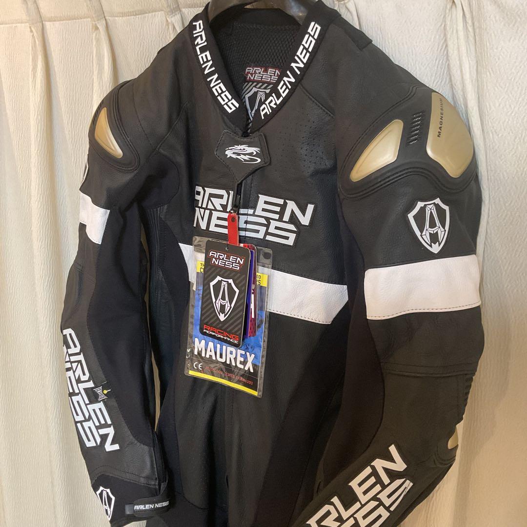【未使用】ARLENNESS アレンネスレーシングスーツ50サイズ Bk.Wh