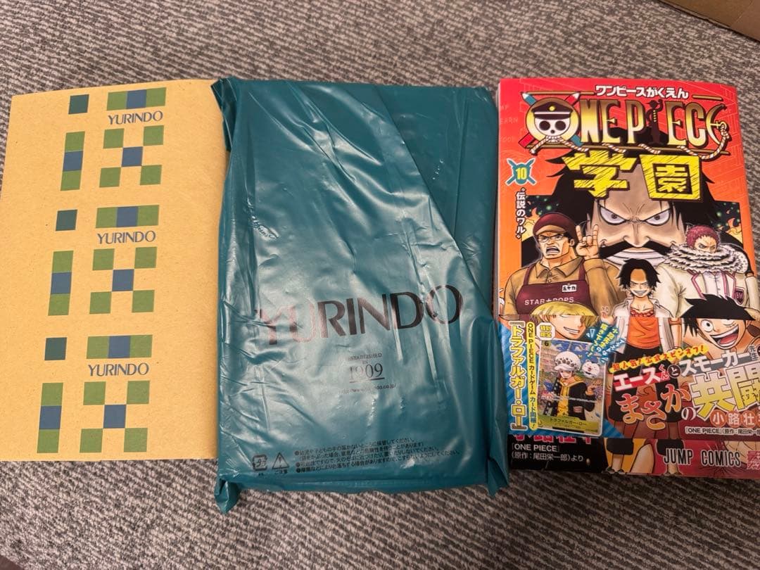 【新品】ONE PIECE学園 10巻 3冊トラファルガー•ロー　プロモ同封