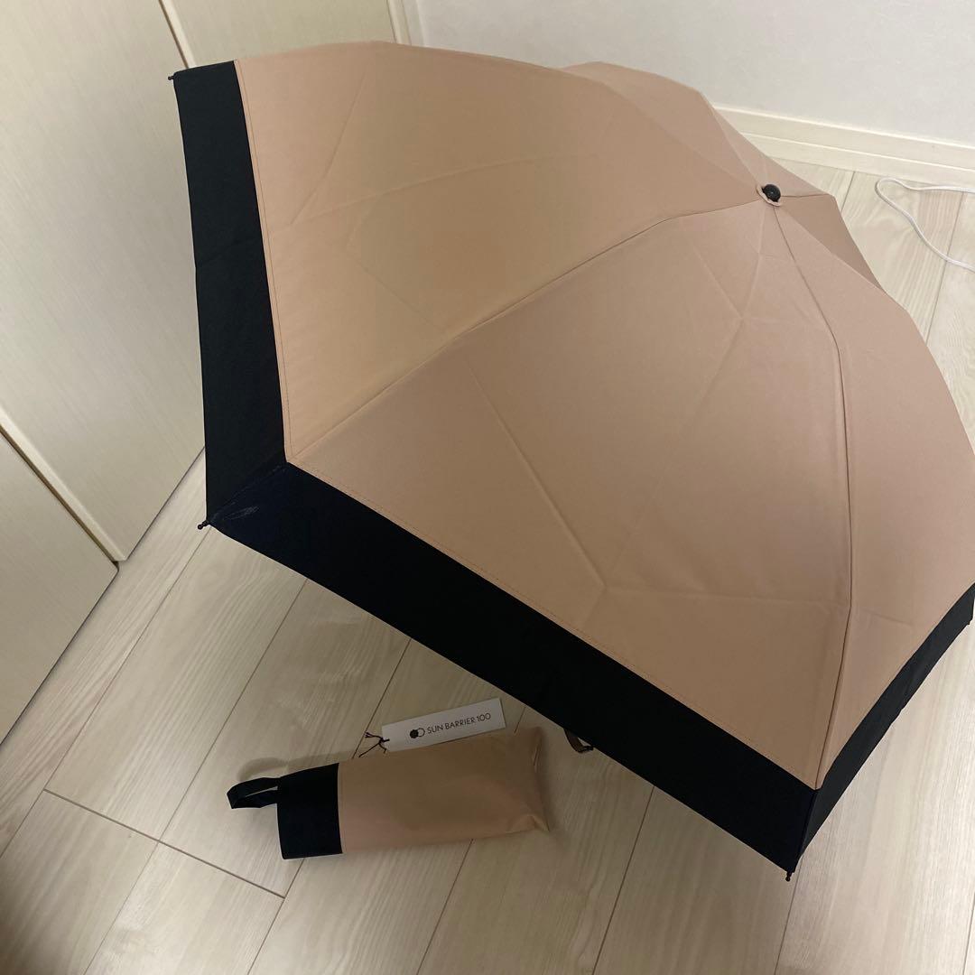 新品未使用⭐︎サンバリア100⭐︎ 折りたたみ日傘3段折り　 コンビ　ピンク色