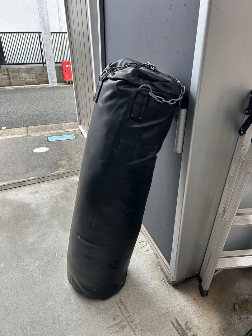 BODYMAKER ブラックサンドバッグ