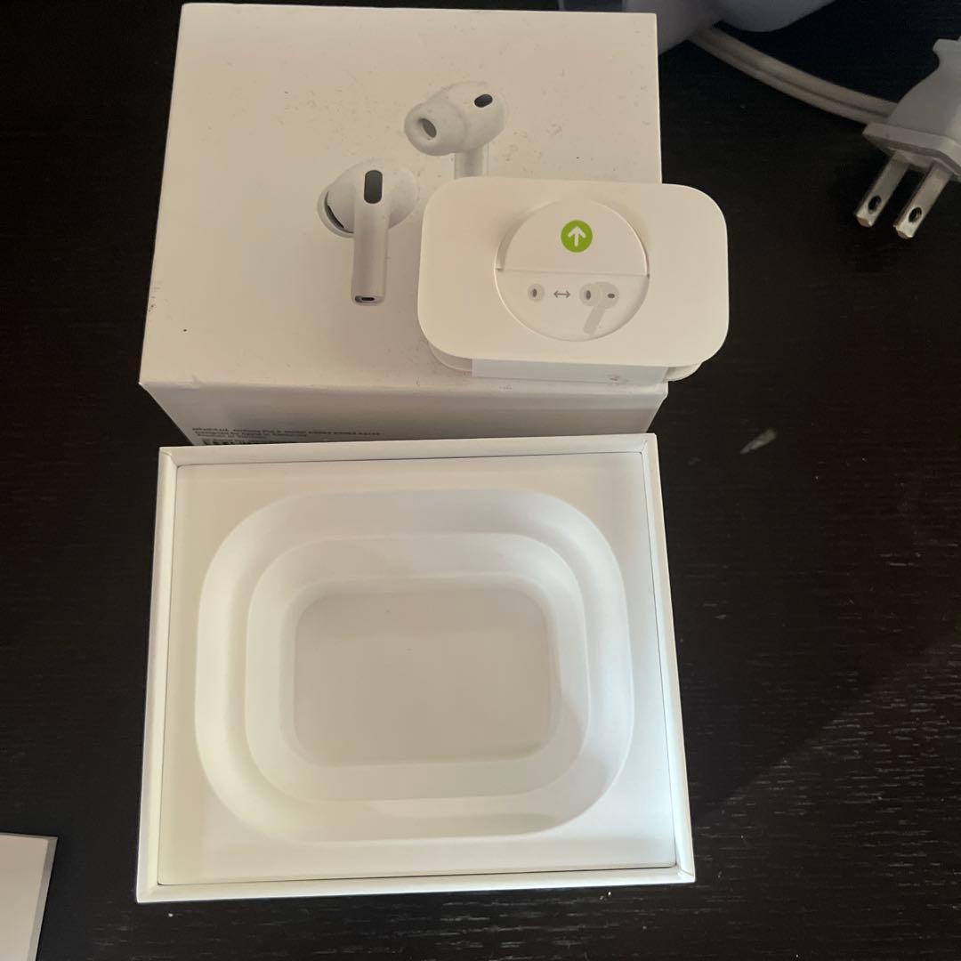 AirPodspro3ホワイト 充電ケース付き