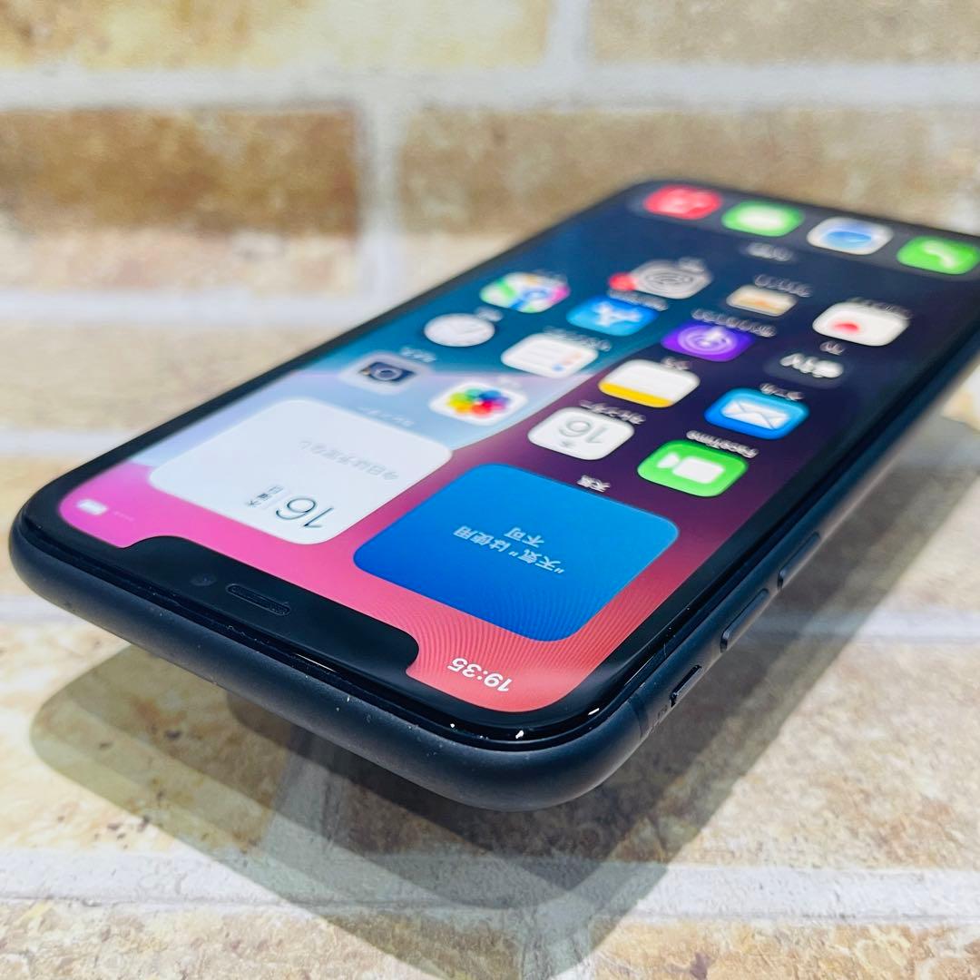 SIMフリー iPhone11 128GB ブラック 電池新品