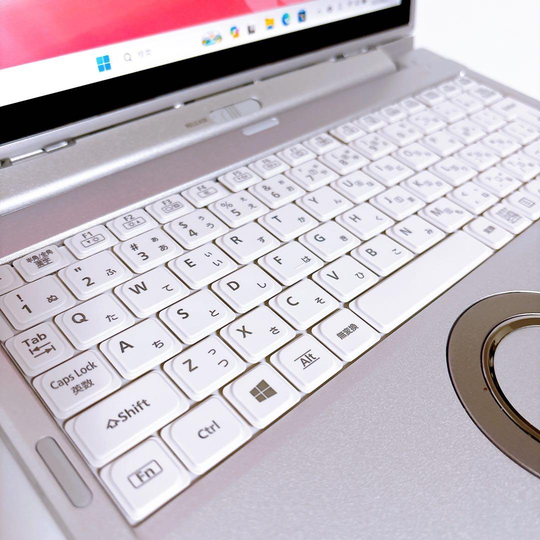 累積4780時間のレッツノートCF-XZ6 タブレット i5 8G SSD256