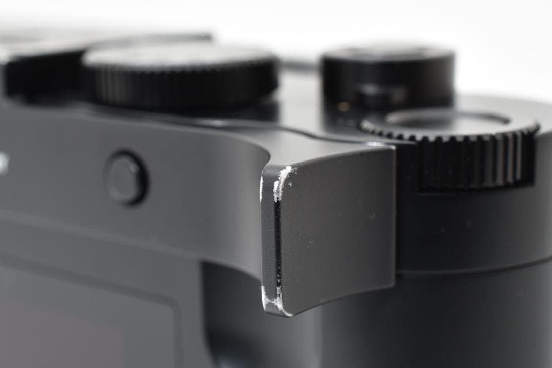 ライカ Q2 Daniel Craig × Greg Williams 223