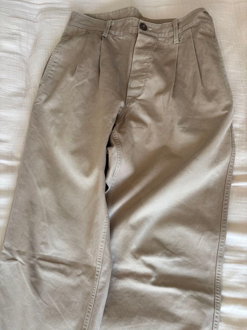 comoli チノパン　サイズ2