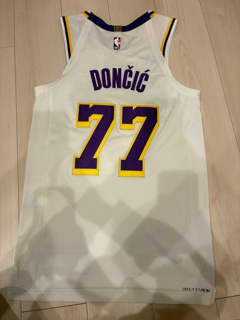 レイカーズ　ドンチッチ　Authentic Jersey 40
