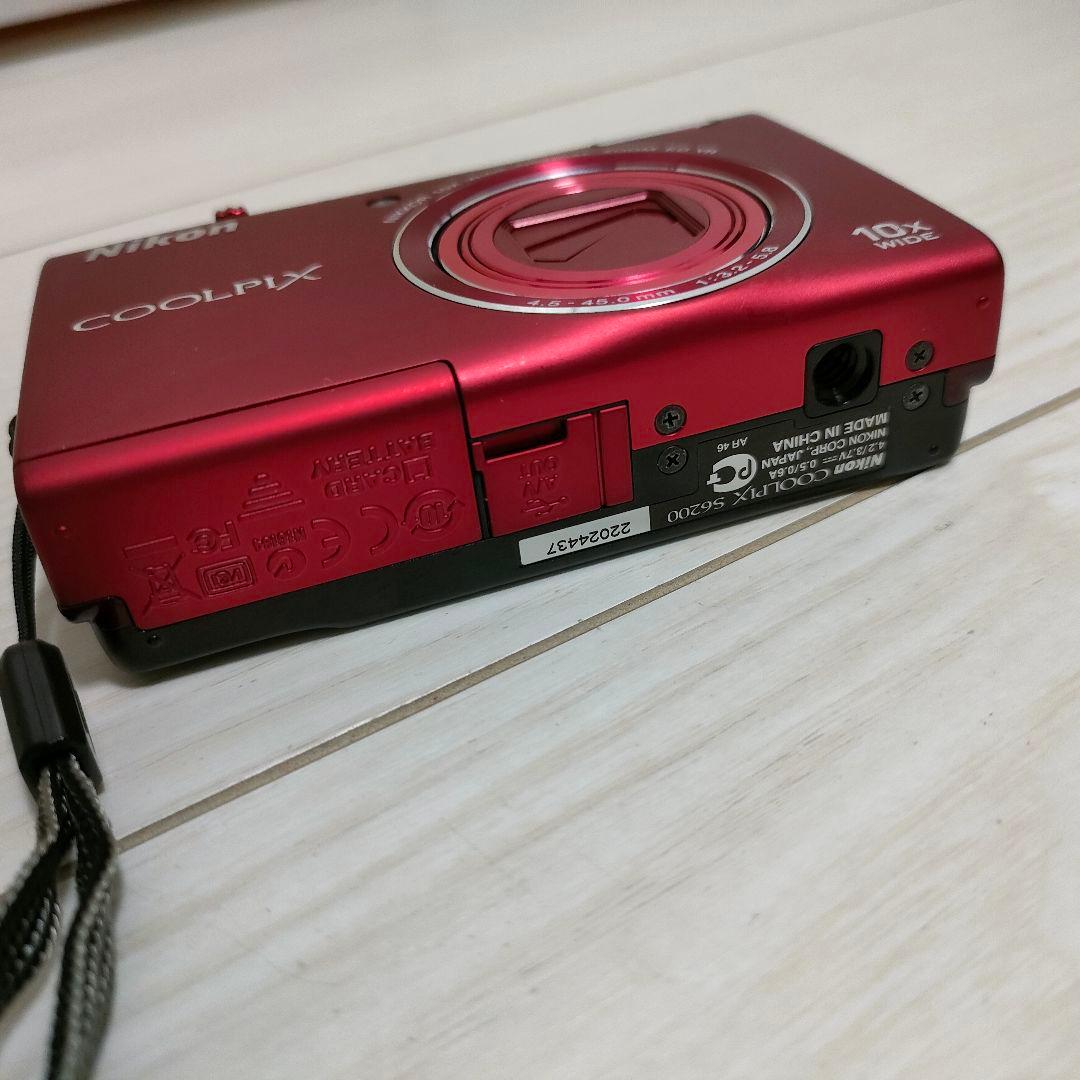 動作確認済Nikon COOLPIX S6200レッド コンパクトデジタルカメラ