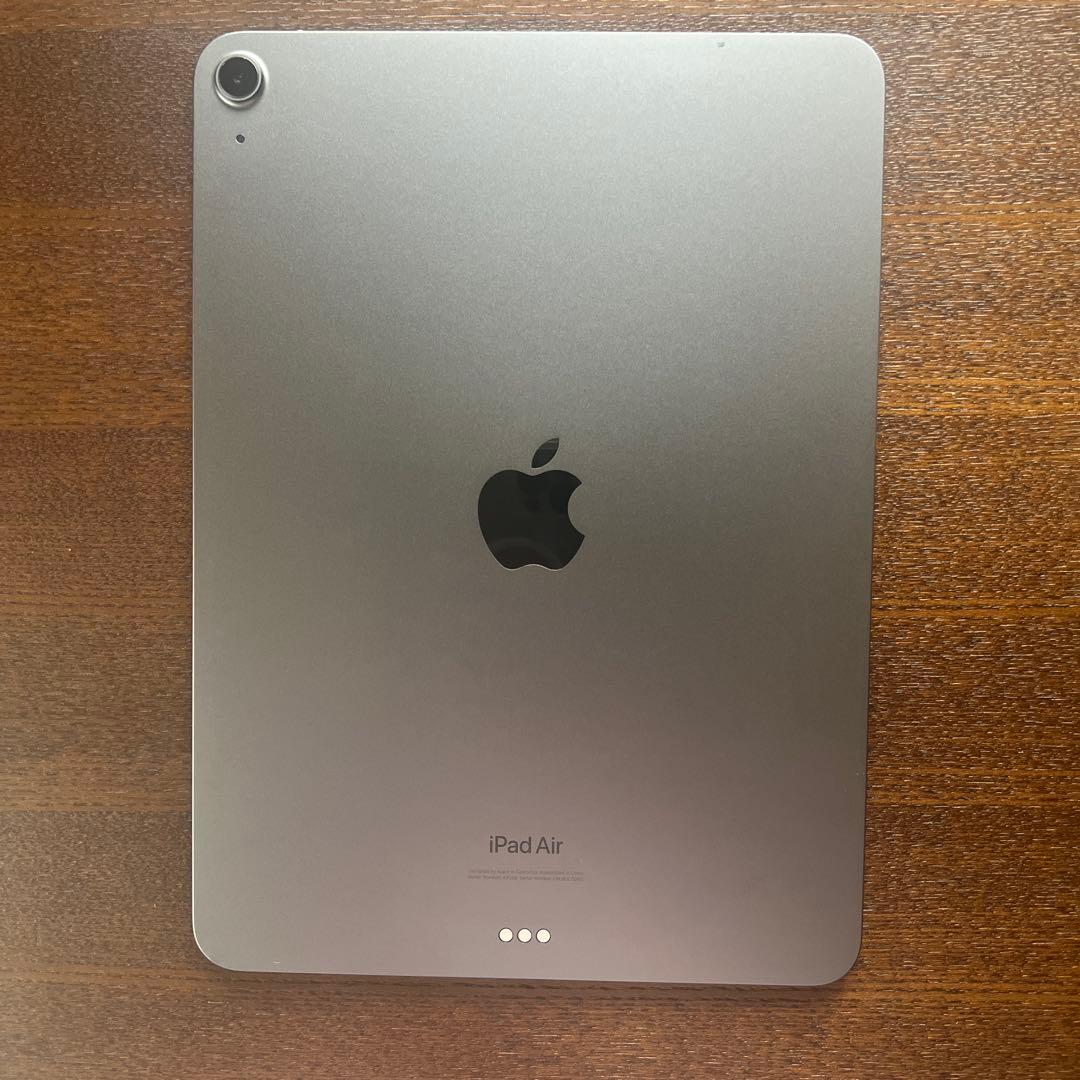 Apple iPad Air 第5世代　64GB