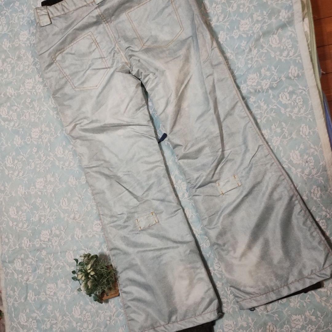 専用 新品 9号ハローキティ高機能 耐水圧 10000mmスノーボード上下ウェア