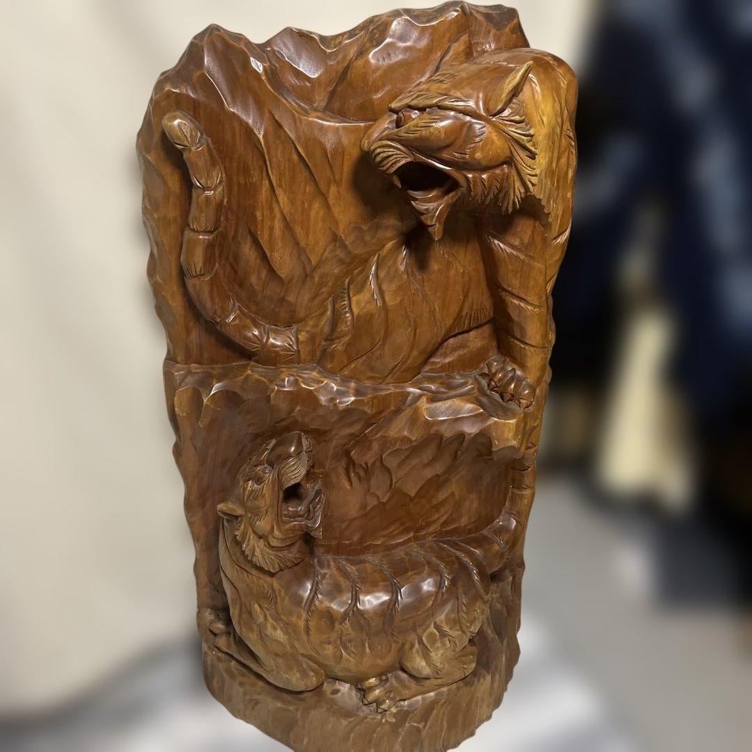 木彫り　虎　双虎アンティーク　刀彫 　 天然木　置物 衝立 縁起物　一枚板