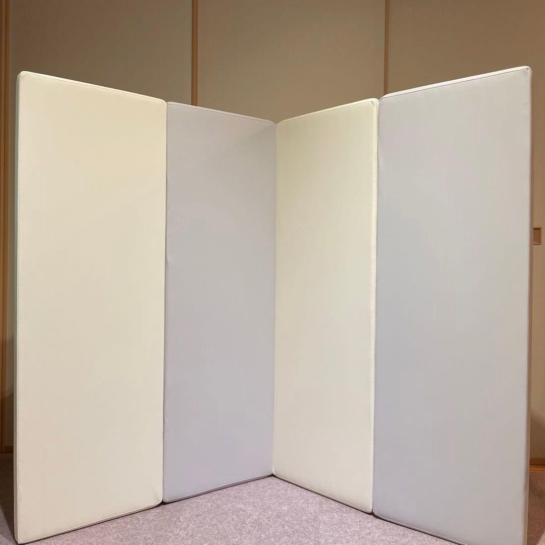 carazプレイマット　120×160×4cm ホワイト×グレー