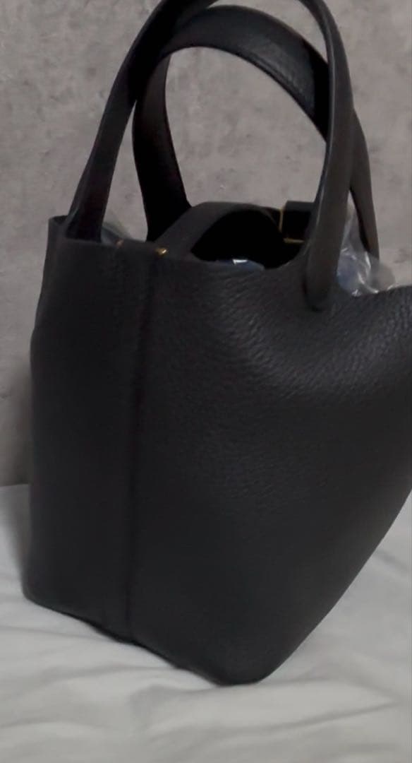 ⬛️ HERMES エルメス ピコタン ロック 18 PM ノワール×ゴールド金具