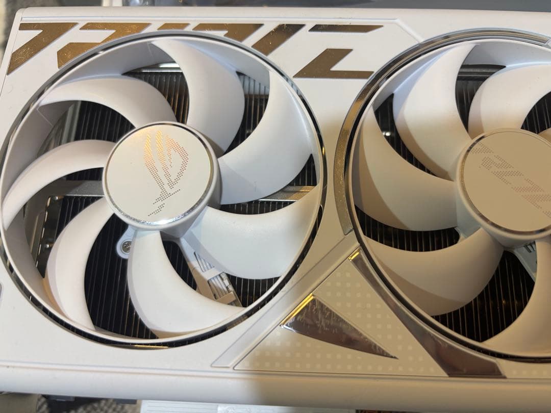 グラフィックボード・グラボ・ビデオカード Rog strix GeForce RTX 4090 White