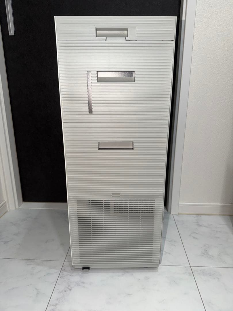 DAIKIN ダイキン　加湿空気清浄機 MCK70YE9-W 空気清浄：31畳