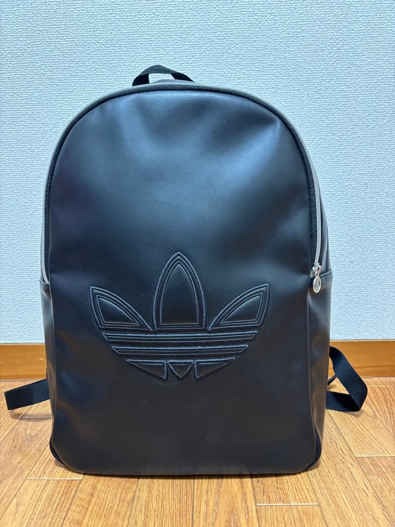 adidas originals★ ポリウレタントレフォイルバックパック