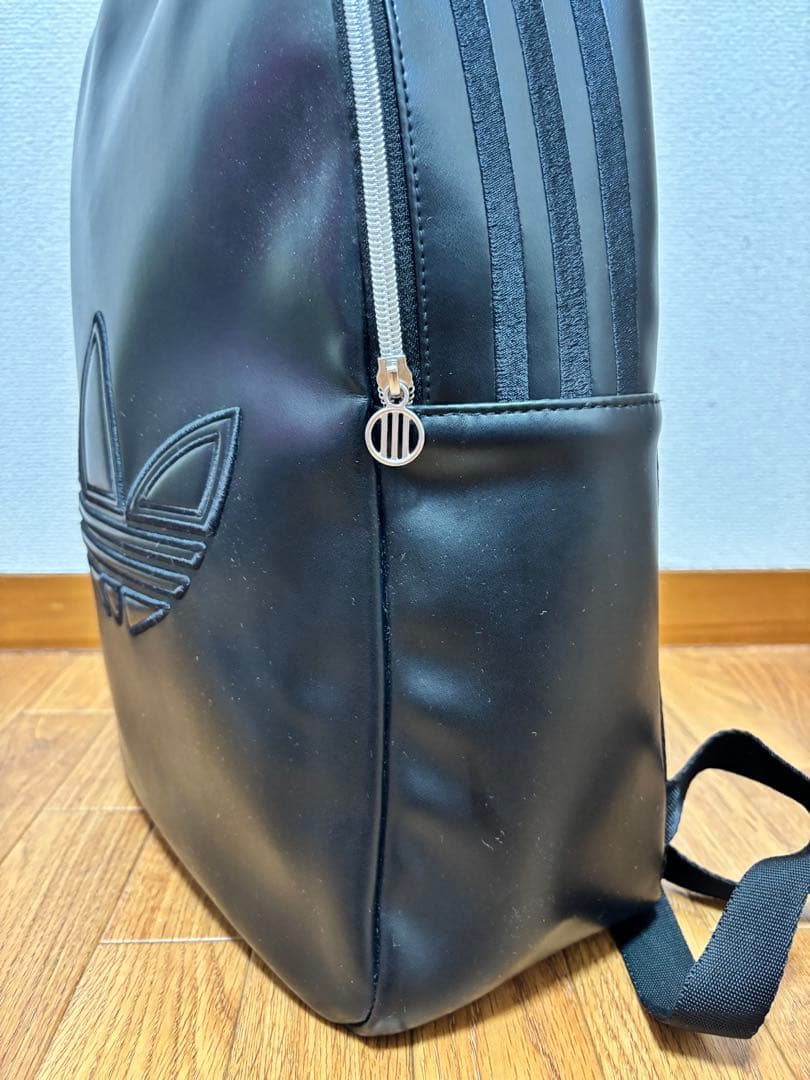 adidas originals★ ポリウレタントレフォイルバックパック