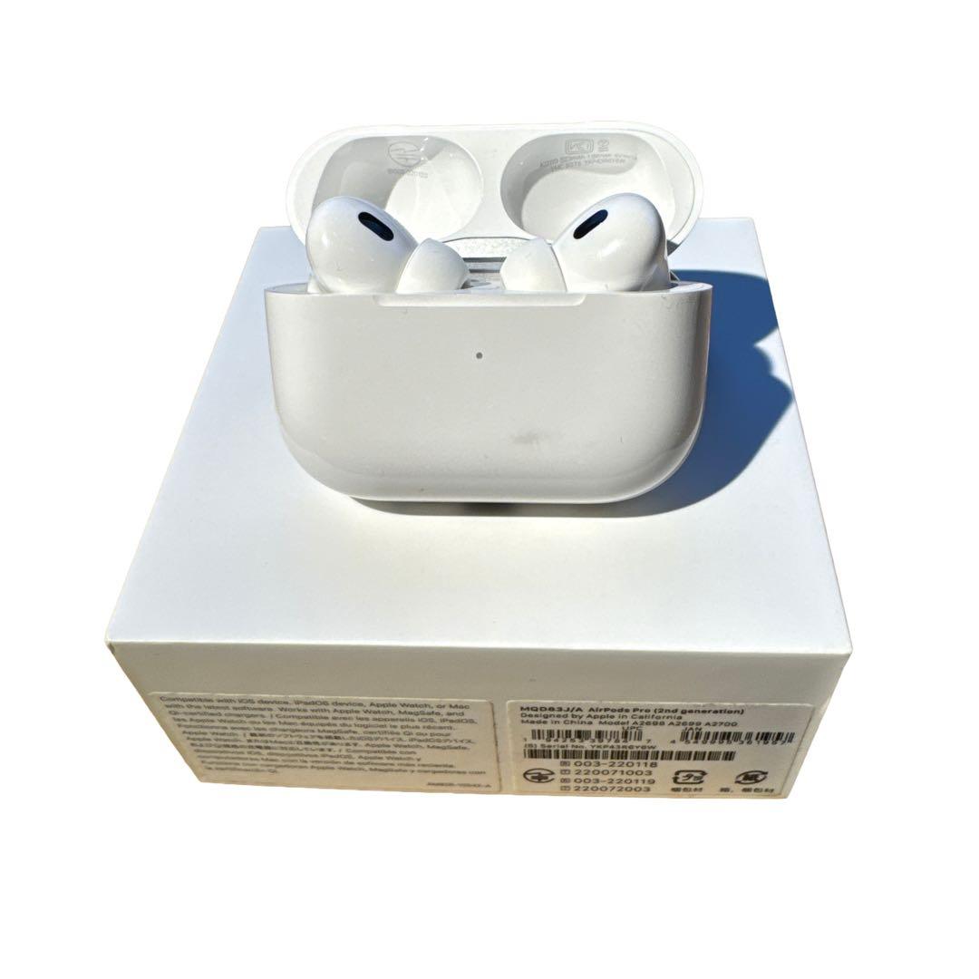AirPods Pro 2 第2世代 ライトニング ESR マグネットケース付