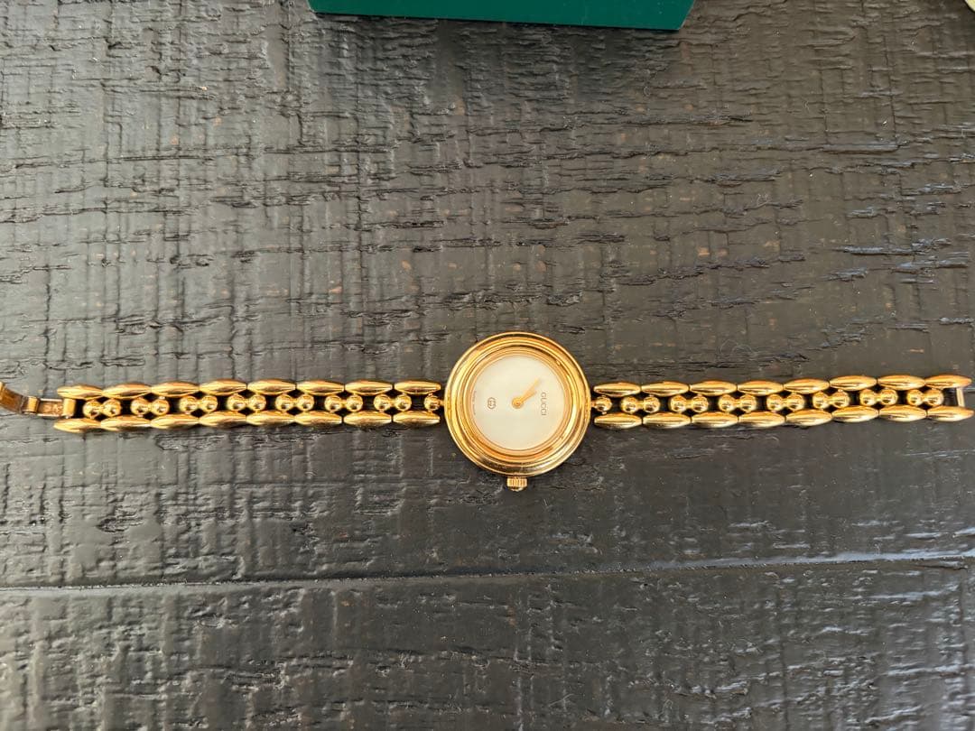 Gucci グッチ　 チェンジベゼル　腕時計　稼動品