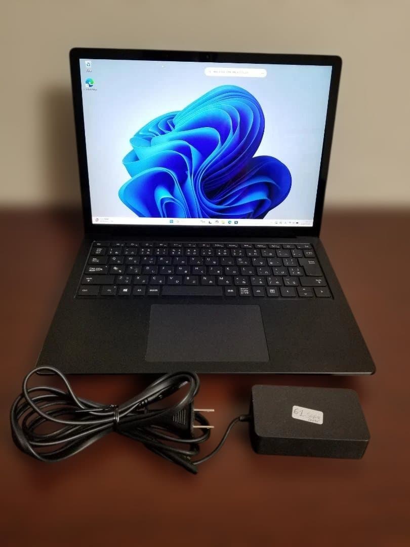 061 良品 Surface Laptop 4 13.5型 i7◆8◆256GB
