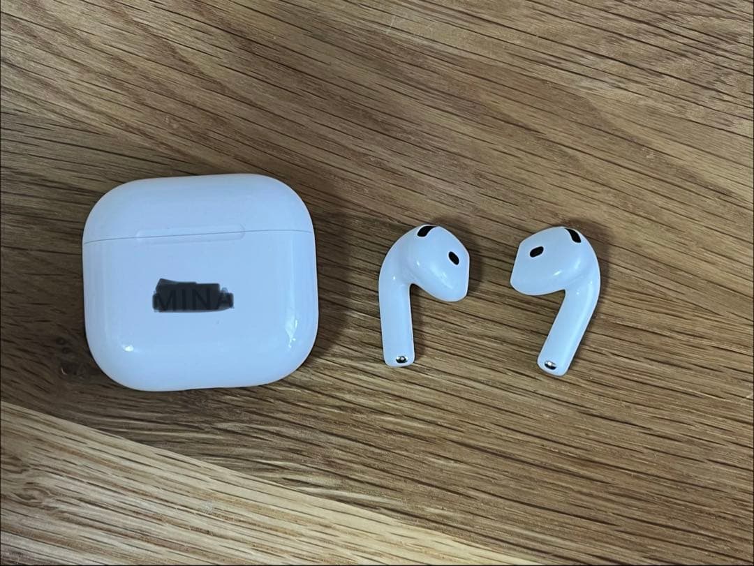 J*l様 AirPods 4 ANC 搭載モデル 限定保証付き