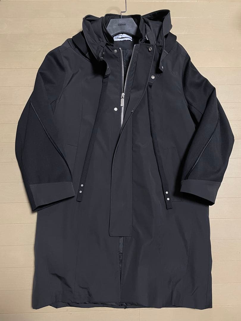 最終価格 希少 超美品■C2H4■異素材 切替 パフ デザインコート 黒