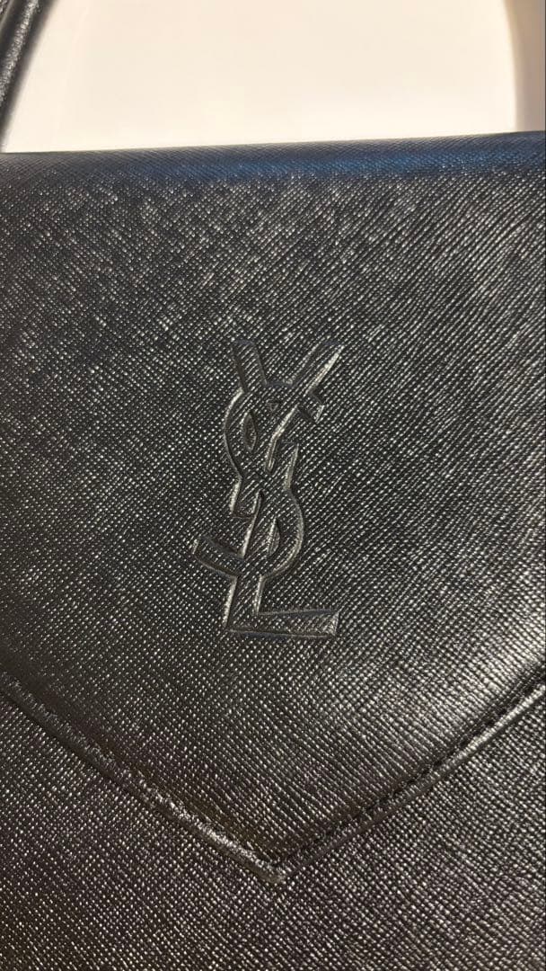【極美品】Yves Saint Laurent ブラックハンドバッグ