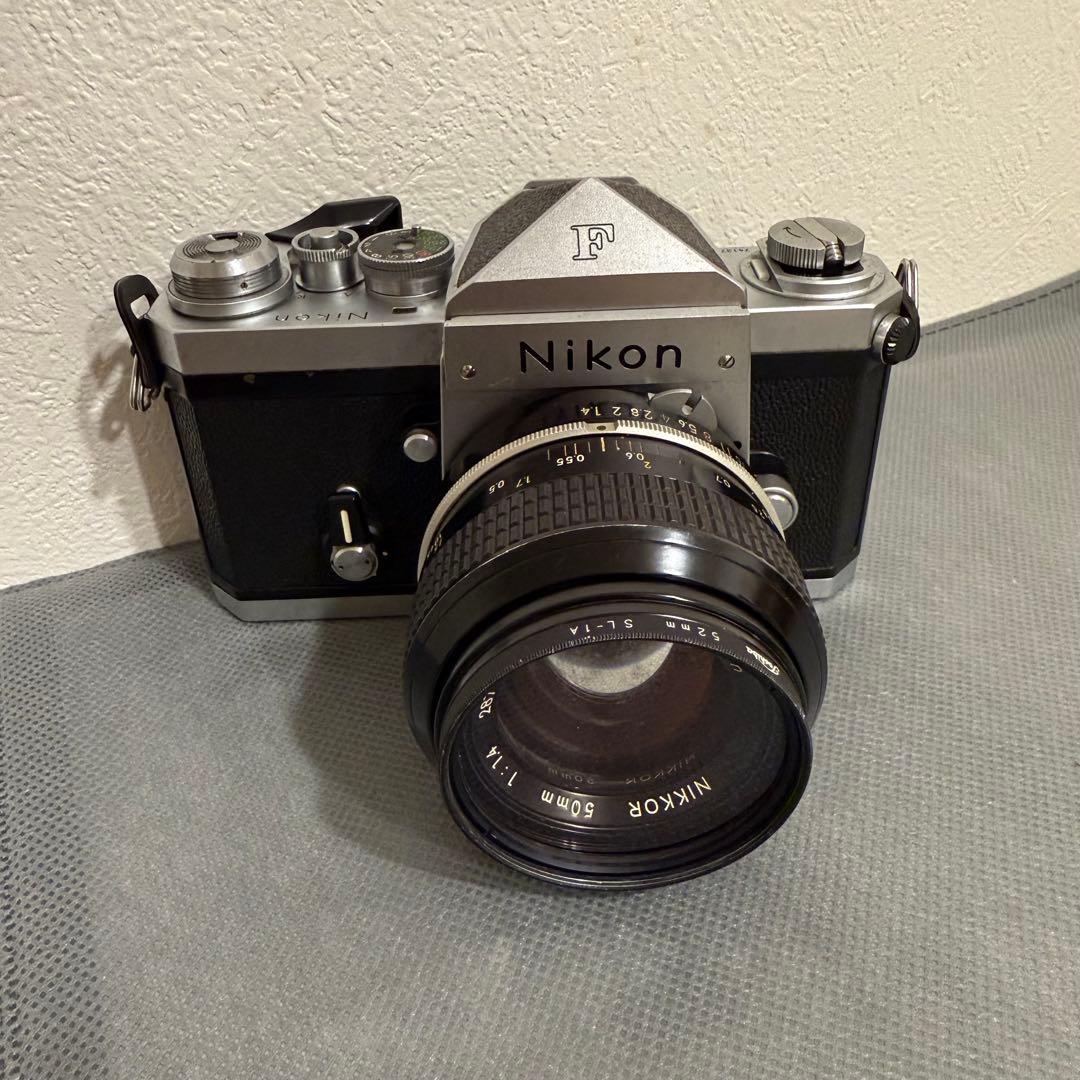 Nikon F後期　アイレベル　フィルム一眼レフカメラ