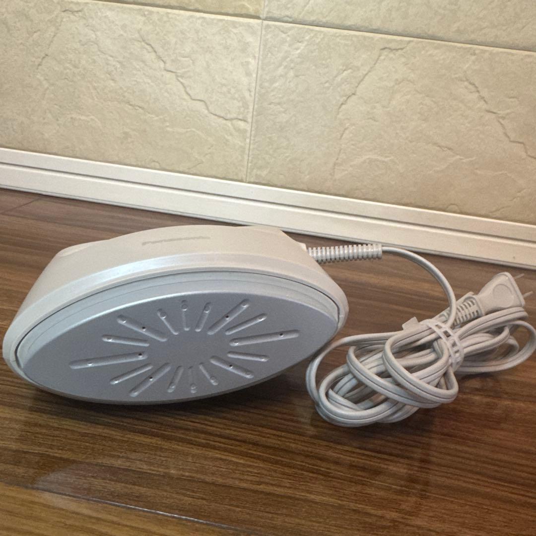 Panasonic スチームアイロン NI-FS790