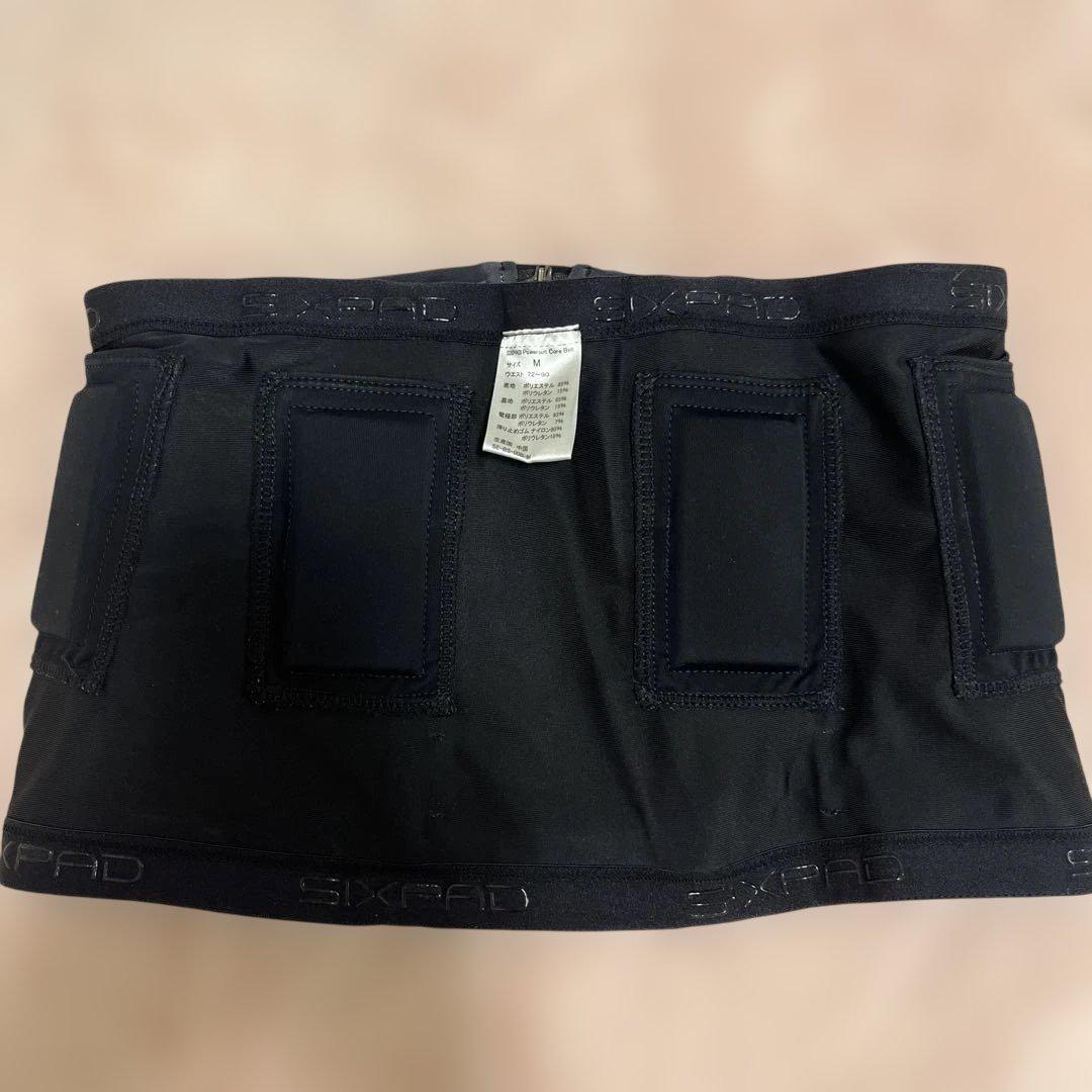 【美品】Mサイズ シックスパッド コアベルト SIXPAD 正規品