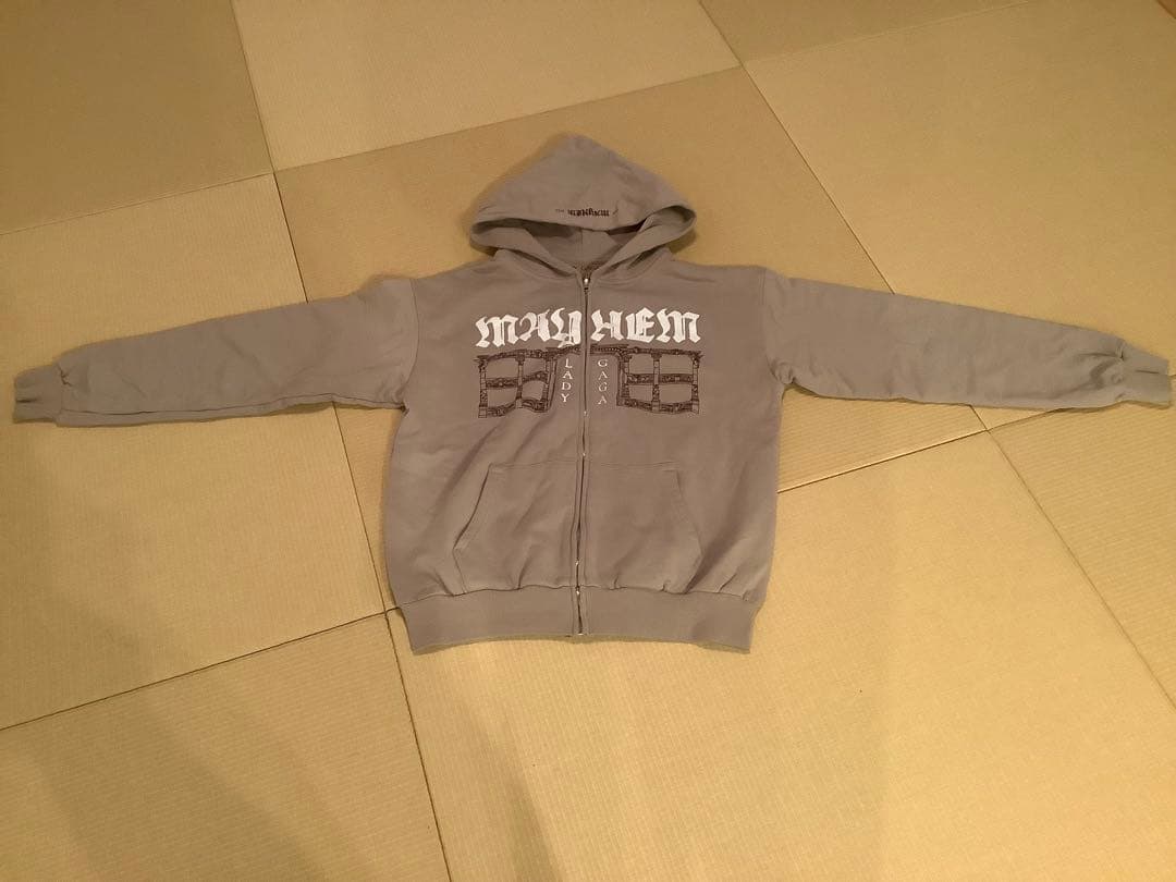 レディー・ガガ　ZIPフーディ　Mサイズ