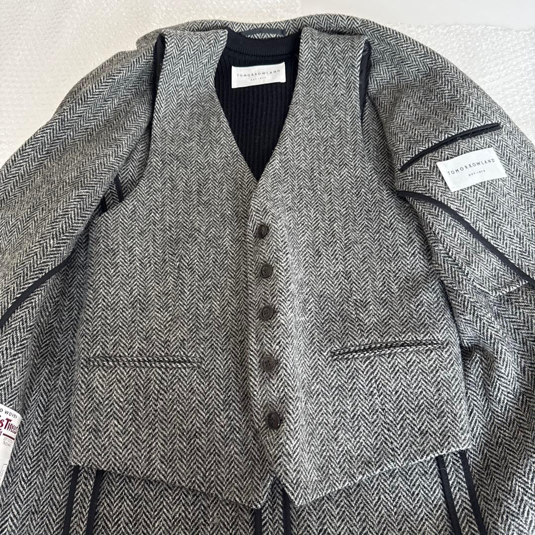 TOMORROWLANDジャケット