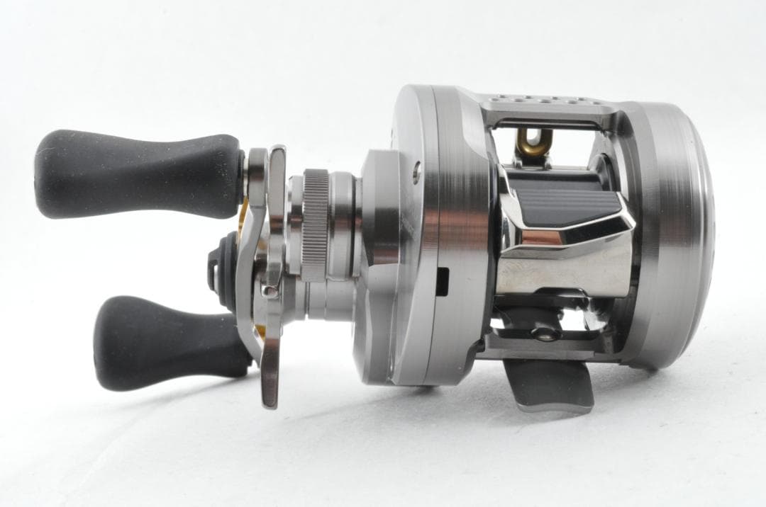 シマノ 23 カルカッタコンクエスト BFS XG 左