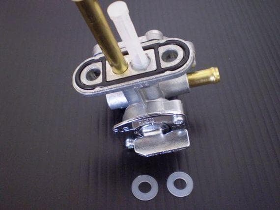 ☆純正ガソリンコック　ワッシャ付　ゼファー400/χ/1100