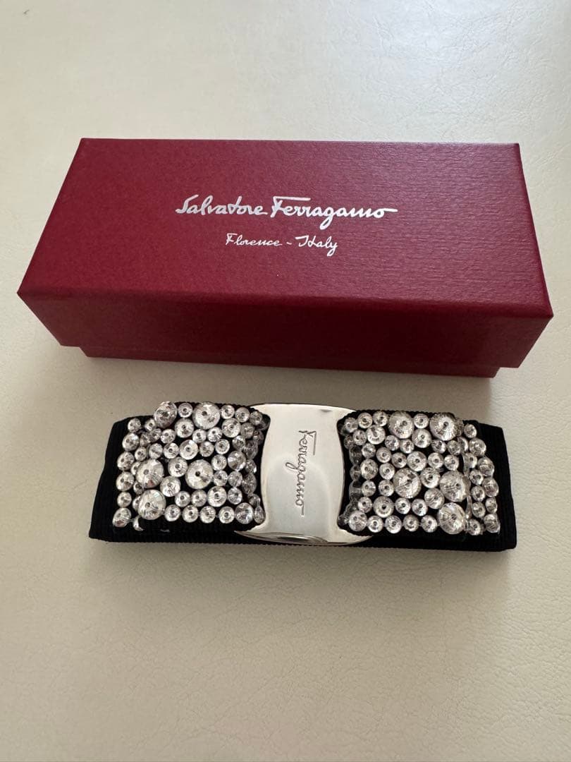 FERRAGAMO フェラガモ　ヘアバレッタ