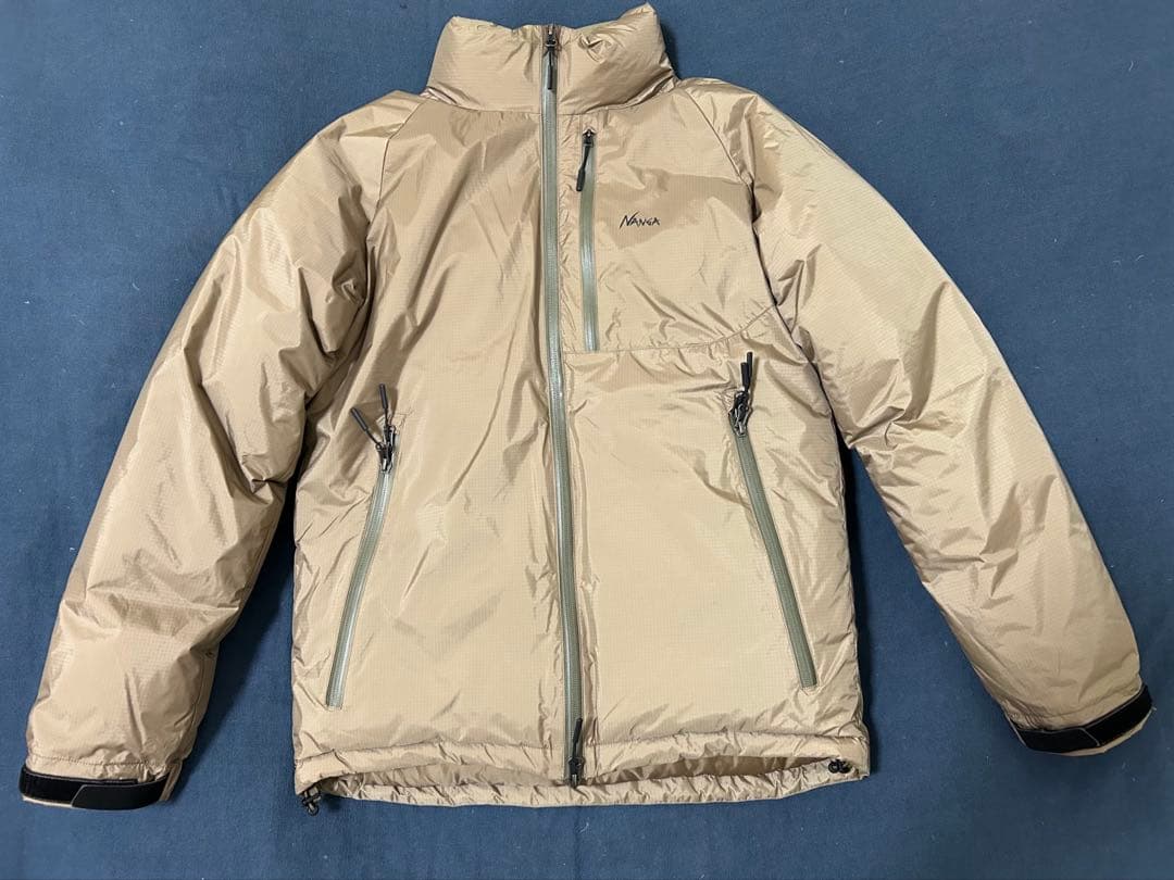 ラ*ン様 ナンガNANGAオーロラスタンドカラーダウンジャケット　ベージュ　Sサ