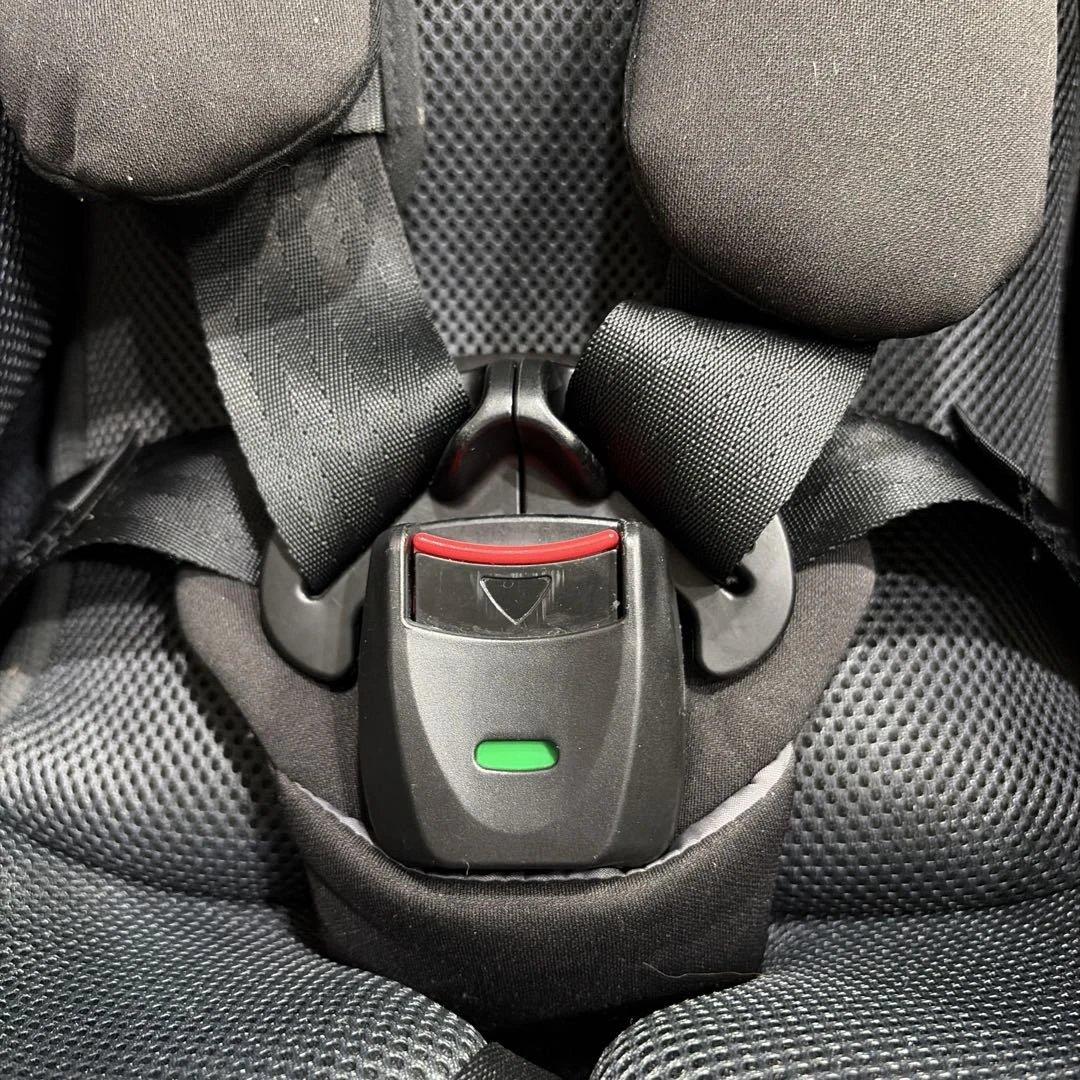 combi クルムーヴ コンパクト R129 美品