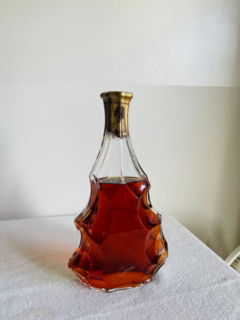 Camus コニャック 琥珀色 ボトル