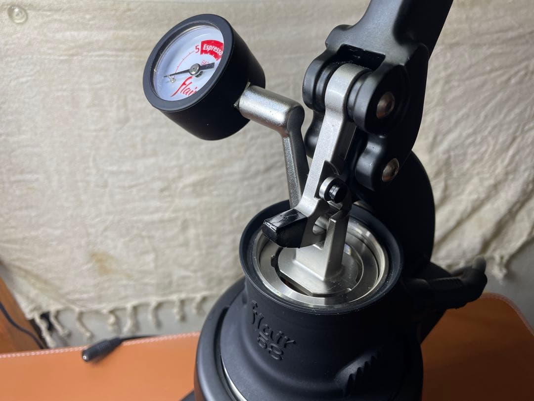 Flair 58 (電気式）　手動エスプレッソマシン8月上旬まで