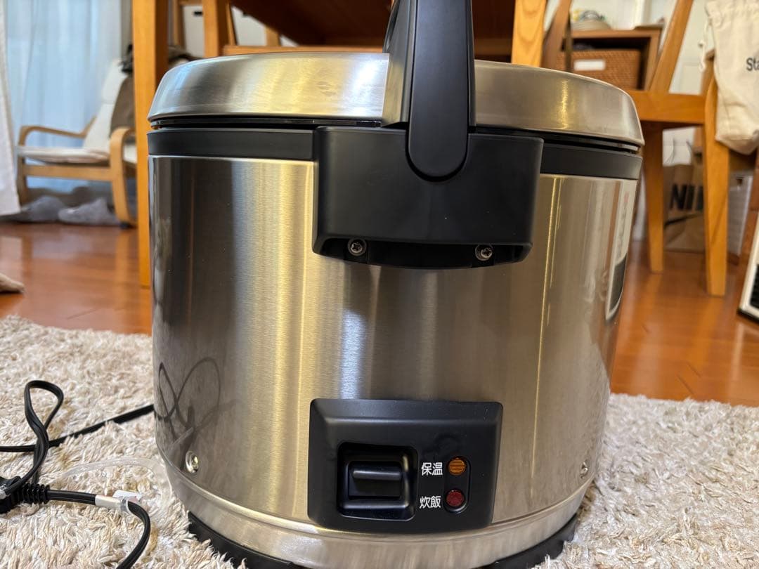 TIGER 業務用炊飯器 ステンレス 炊きたて⭐︎2.7l炊き JNO-A271