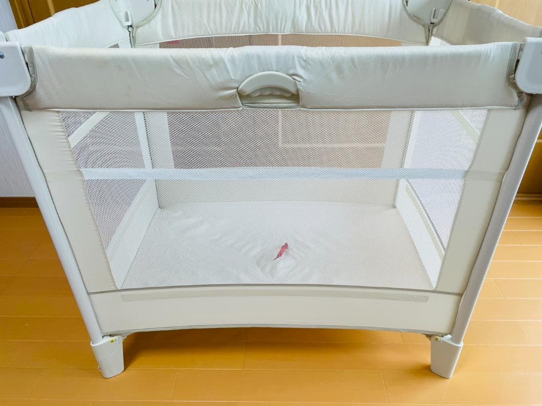 【付属品完備・匿名配送】Aprica アップリカ ココネルエアー ベビーベッド