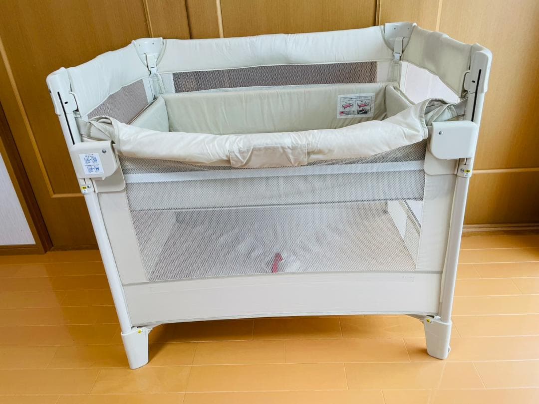 【付属品完備・匿名配送】Aprica アップリカ ココネルエアー ベビーベッド