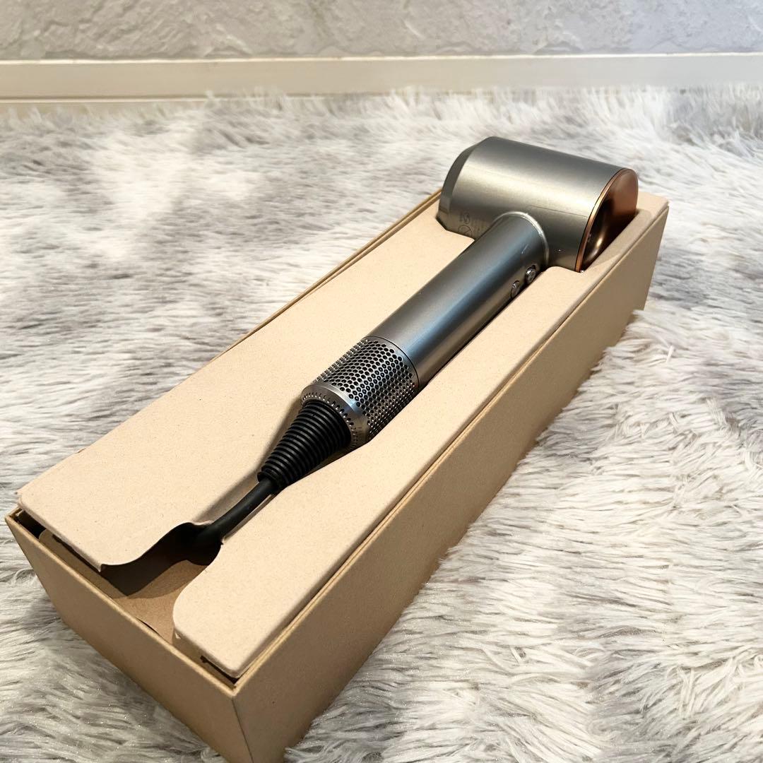 【未使用級】 ダイソン HD08 ヘアドライヤー