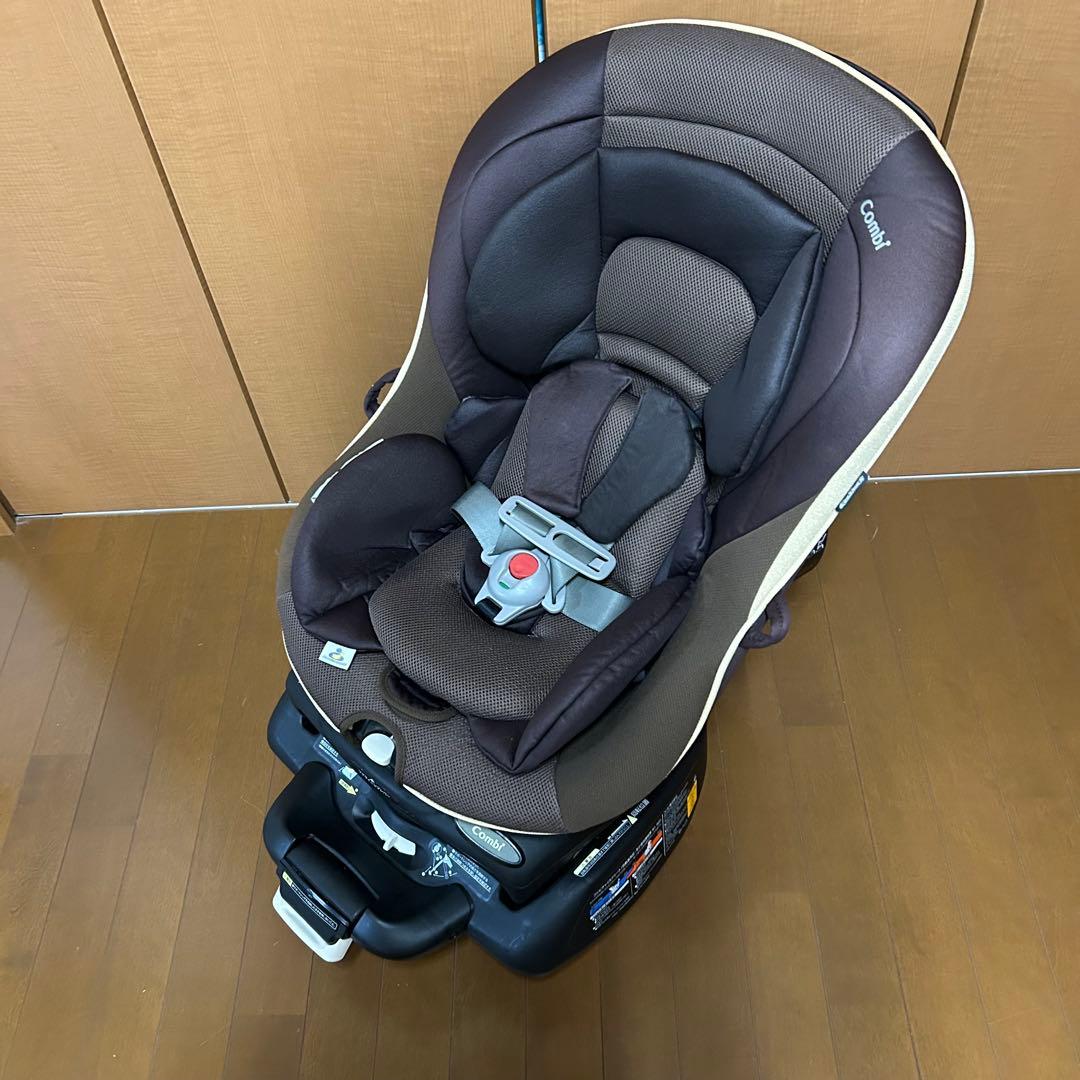 美品清掃済み　Combi コンビ ゼウスターン EG ZZ チャイルドシート