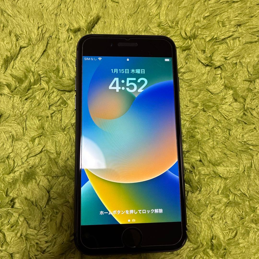 iPhone 8 ブラック docomo版