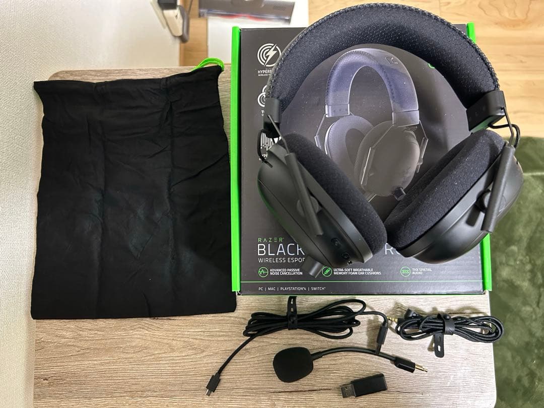 ヘッドホン Razer BLACKSHARK V2 PRO